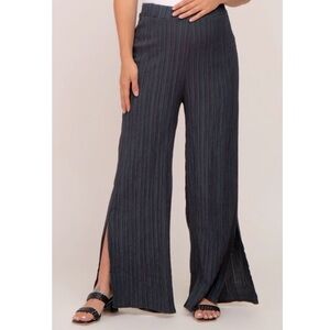 Bucketlist Textured Rib Stripe Pull-On High-Rise Wide Leg Split Hem Pants Medium